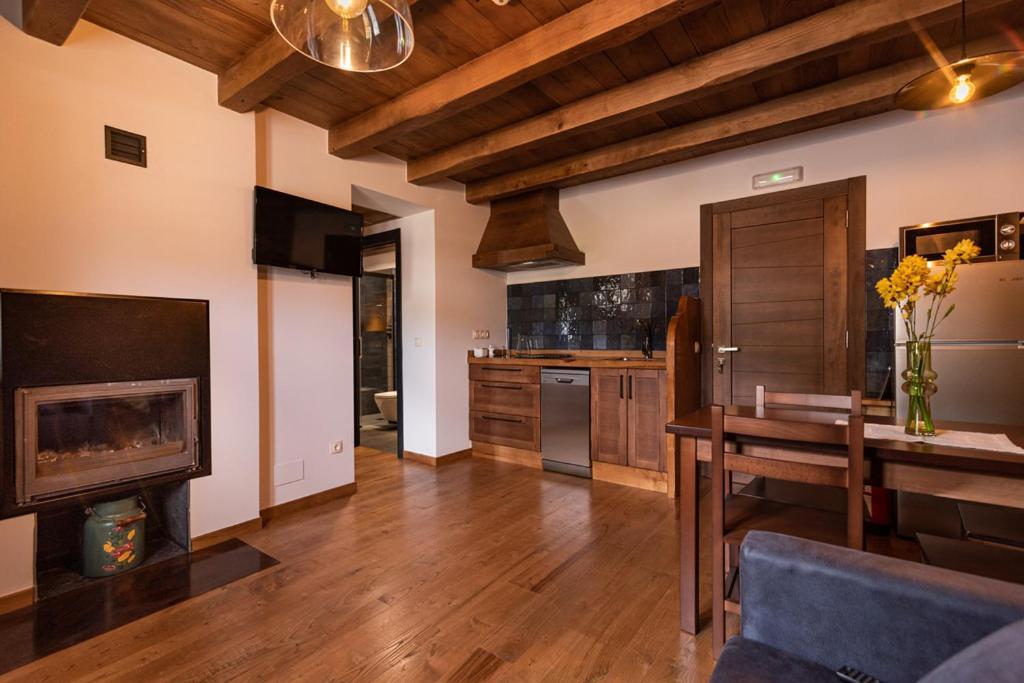 Apartamentos Rurales Casa Llongo Coana エクステリア 写真
